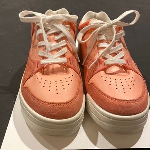 Pink Lacoste Size 8.5 Ladies Suede and Leather Sneaker. Come with custom box.